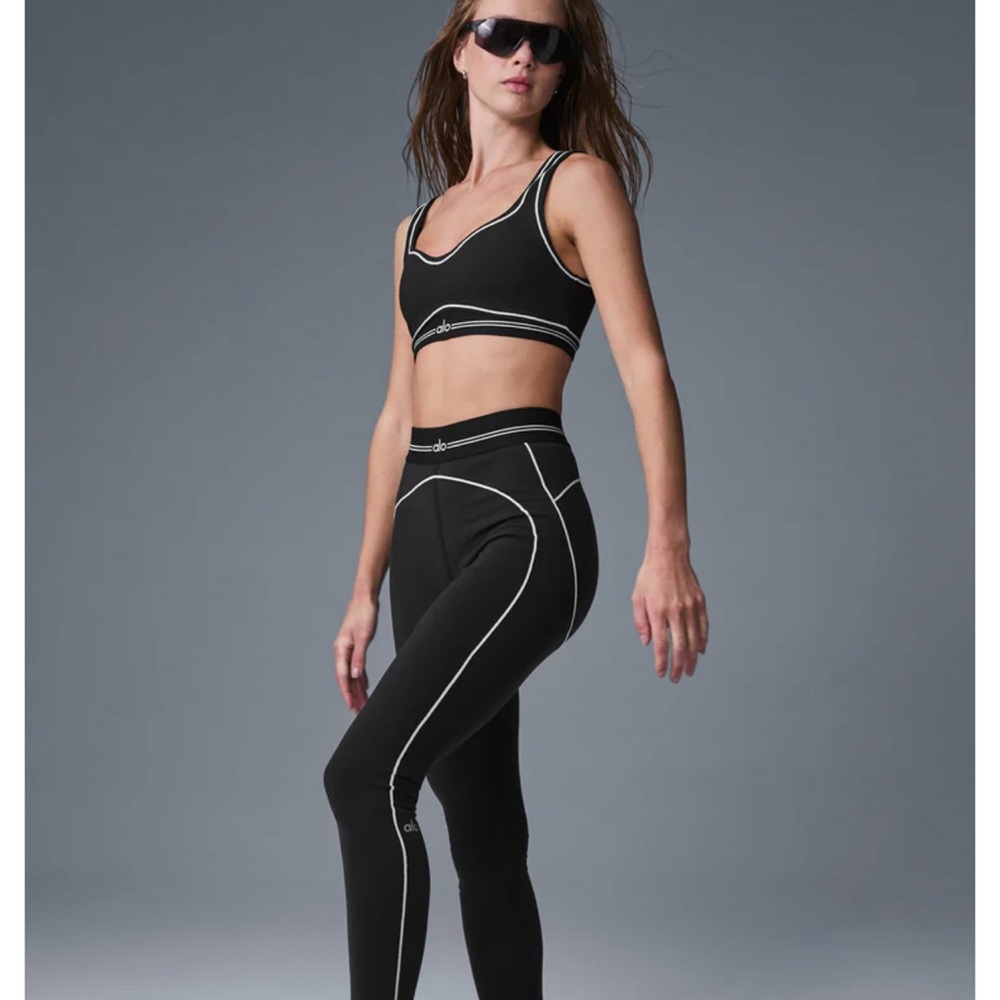 ALO Yoga Black Leggings & BRA with White Accents